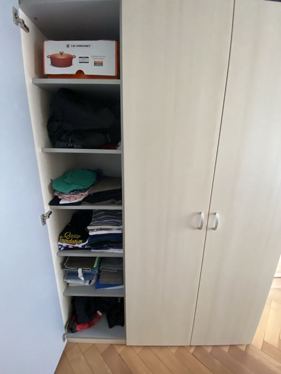Ikea Armoires: Ikea-Schrank – D'occasion à St. Gallen par liv_p7nb 1